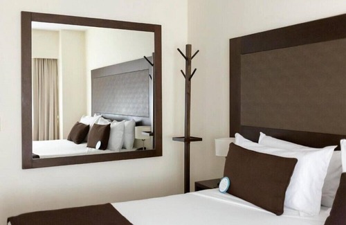 El Centro Hotel | Beautiful Buenos Aires 1BR Condo with Gym Access