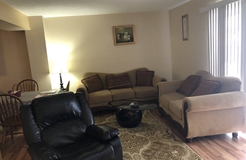 Willert Park House | Ideal Buffalo Downtown Condo with Pool & Pet-Friendly Amenities