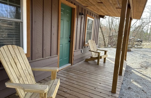 Bruno Cabin | Pet-Friendly Buffalo River RV Park & Campground Cabin