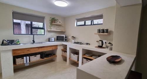 Marloth Park Villa | Buffalo Thorn Villa: Family-Friendly Stay by Kruger Park