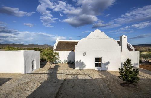 Kannaland Apartment | Discover Comfort at Buffelsdrift Farm: Pet Friendly Retreat
