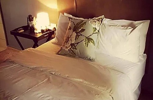 Lydenburg House | Relax at Buffelsvley Guest Farm with Pool & Kitchen Access