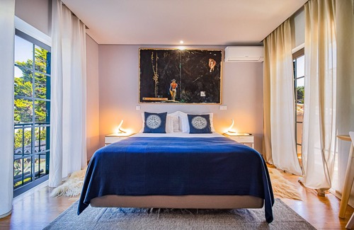 Fornos Bed & Breakfast | Discover Buganvilia do Meco B&B: Pool, Spa & Great Reviews