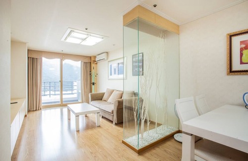 Changnyeong Hotel | Discover Bugok Ilsung Condo: Family-Friendly Getaway