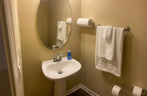 Buhl Condo | Family-Friendly Buhl Showcase: Your Next Travel Retreat
