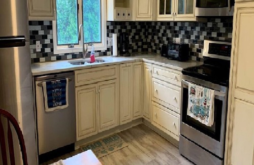 Eastward Look House | Create Lasting Memories in Renovated Narragansett Retreat