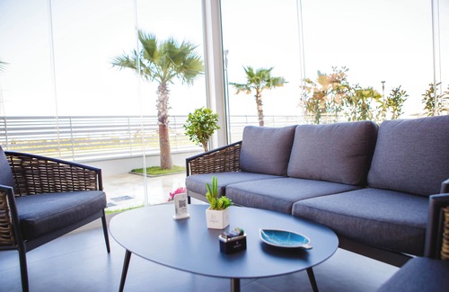 Carinaro Hotel | Discover Building Hotel: 4-Star Excellence & Eco-Friendly Amenities