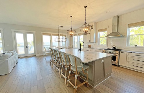 Plantation House | Modern Bayfront Retreat with Pool and Short Beach Walk