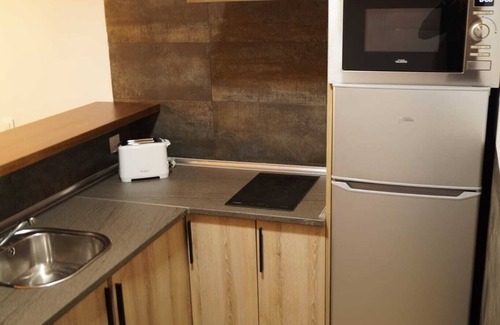 Buitrago del Lozoya Apartment | Top-Rated CASA FRESNO near Buitrago Old Bridge