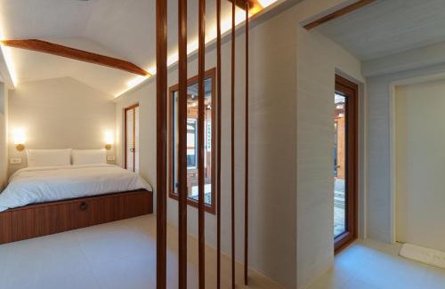 Gahoe-dong Apartment | Bukchon Hanok - 'Yul Jae' The access code is sent by message