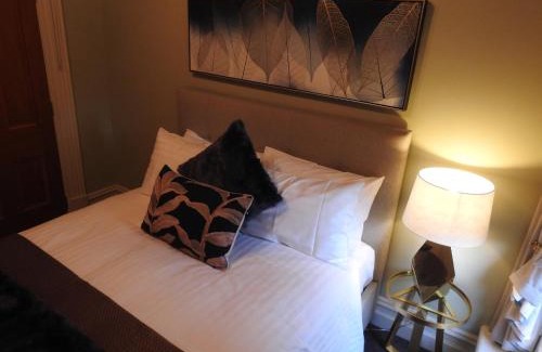 Maryborough Hotel | Discover the Bull and Mouth Hotel: Rated 9/10, Family-Friendly