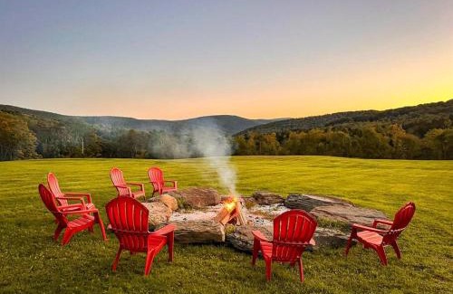 Margaretville House | Pet-Friendly Bull Run Ranch: Guest Rated 10/10 Stay