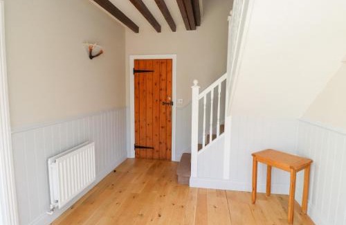 Belford House | Experience the Bullfinch: Pet & Child-Friendly Retreat