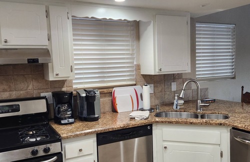 Holiday Shores House | Discover Bullhead City: Riverfront Retreat with Pool & Views