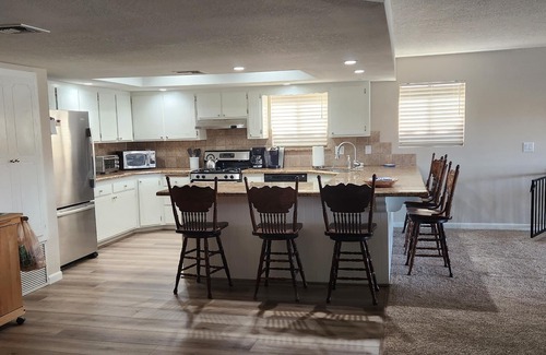 Holiday Shores House | Discover Bullhead City: Riverfront Retreat with Pool & Views