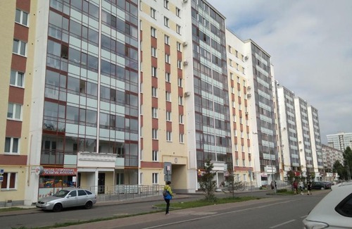 Naberezhnye Chelny Apartment | Budget-Friendly Bulvar Cvetochny with Wheelchair Access