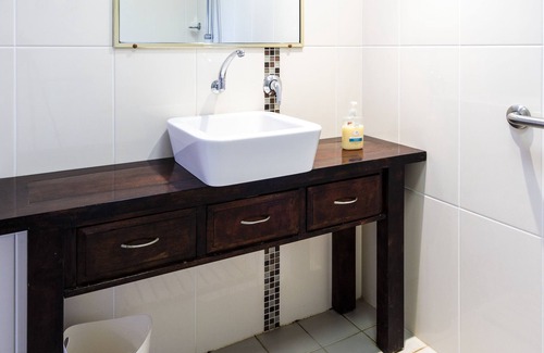 Cumboogle House | Heritage Studio at Bulwarra - Family-Friendly Retreat