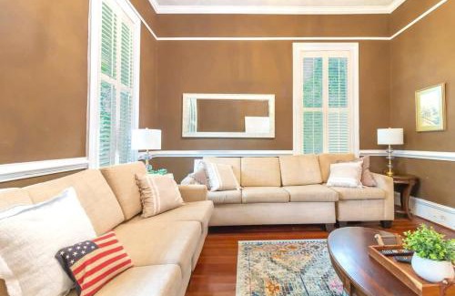 Columbus House | Experience Bumblebee Mansion with Tiny Home Amenities