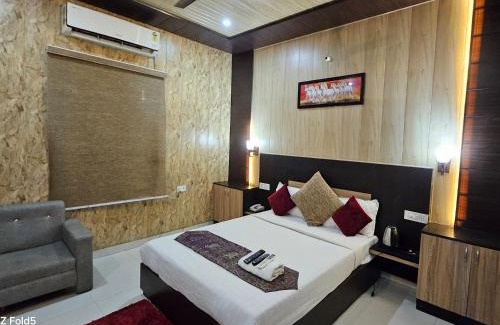 Nivari Hotel | Relaxing Retreat at Bundeli Farm Resort & Banquet Orchha