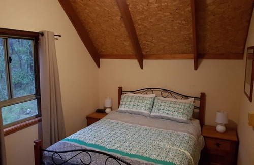 Vacy Cabin | Relax at Bundera Lodge: Top-Rated Hunter Valley Stay