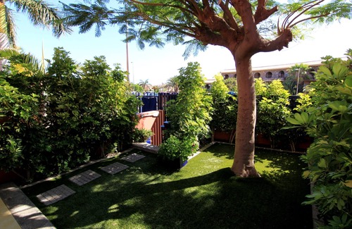 Costa Meloneras House | Beachfront Bungalow in Meloneras with Ocean Views & Pool