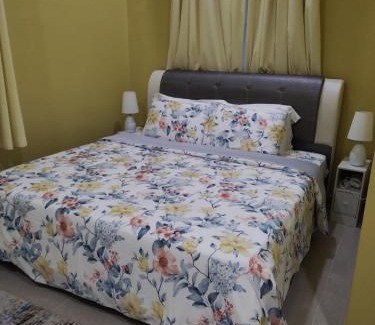 Kampung Sura Masjid Villa | Top-Rated Bunga Raya Guest House: Family-Friendly Retreat