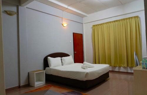 Kampung Permatang Tok Mamat Hotel | Discover Bunga Raya Resort Parit Buntar - Family Friendly Stay