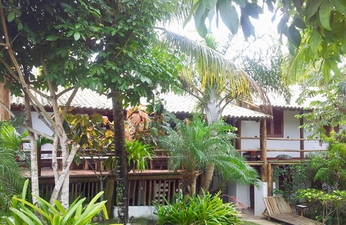 Curuipe House | Relaxing Bungalow 4 Suites with Oceanfront Views