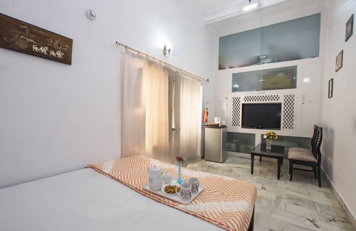 Ajmer House | Family-Friendly Getaway at Bungalow 97 by Vista Rooms
