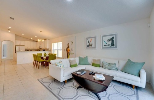 Watersong House | Pet-Friendly 610 Bungalow at Watersong with Pool & Spa