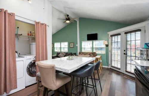 Jamaica Beach House | Inviting Bungalow by the Bay - Rated 9.5/10, Family-Friendly