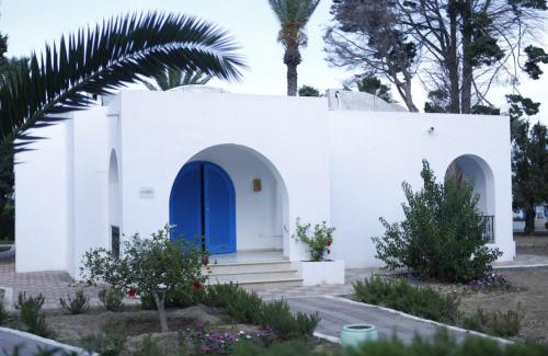 Dar Chaabane Al Fehri House | Bungalow de Luxe en Bord de Mer a Nabeul