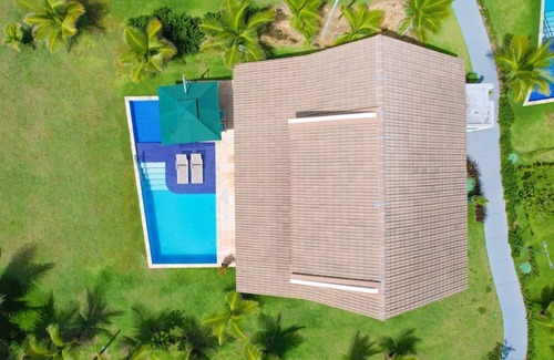 Ipojuca House | Beachfront Bungalow Retreat in Porto de Galinhas