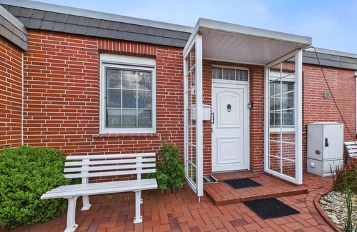 Dornumersiel House | Bungalow for 4 guests with 72m² in Dornum (298173)