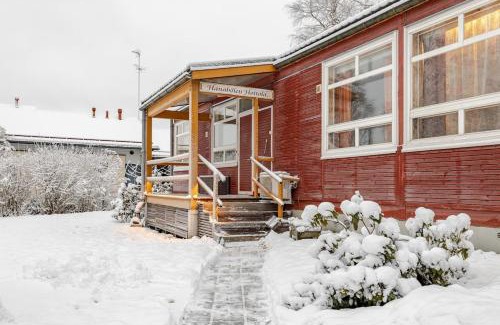 Vantaa Apartment | Cozy Bungalow House Flat in Rekola with Pet-Friendly Perks