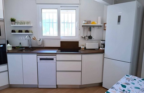 Guardamar del Segura House | Cozy Bungalow in Guardamar del Segura Near Pool and Beach