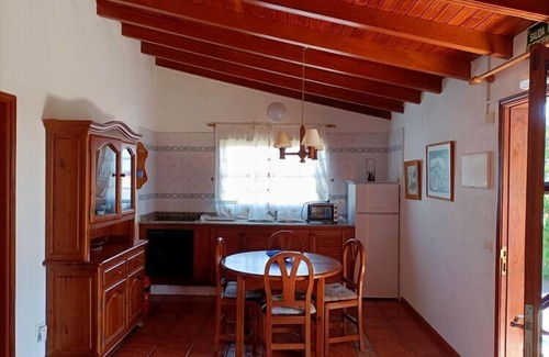 El Paso House | Bungalow in El Paso with terrace