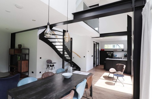 De Koog House | Exceptional Holiday Home in Texel with Oceanfront Sauna