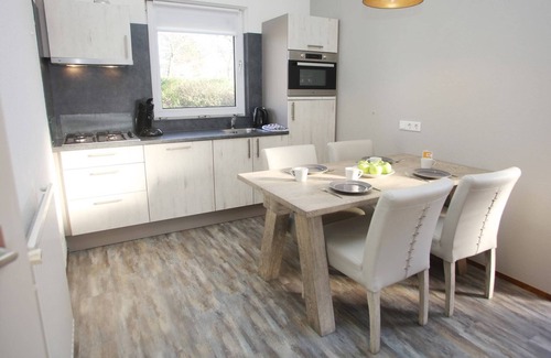 De Koog House | Charming Bungalow Retreat Just 2 km from Texel's Beaches