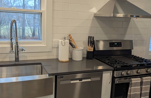 Lee House | Bungalow in the Berkshires