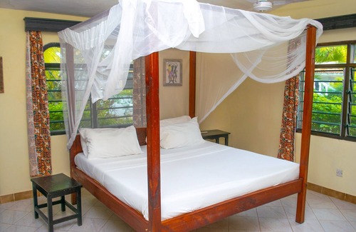 Watamu House | Bungalow in Watamu - Turtle Bay