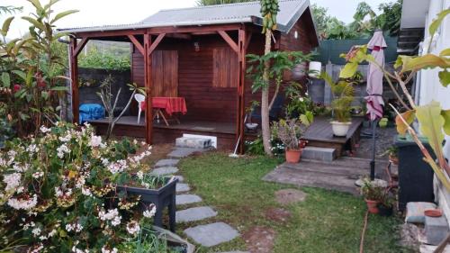 Saint-Paul House | Beautiful Bungalow with Private Pool in Saint Paul