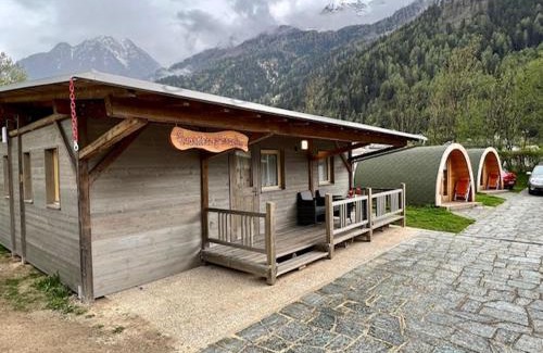 Le Prese House | Discover Bungalow Li Presi: Pet-Friendly Retreat in Poschiavo