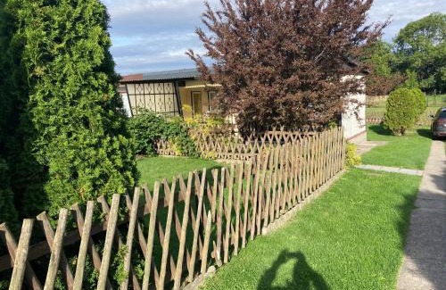 Veckenstedt House | Cozy Bungalow Near Ilsenburg and Wernigerode with Views