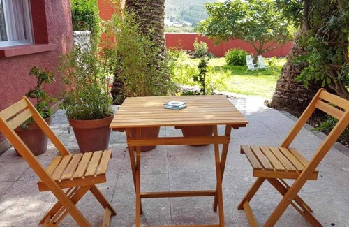 Larino Apartment | Cozy Bungalow n°6 on Lighthouse Road with Spa & Breakfast