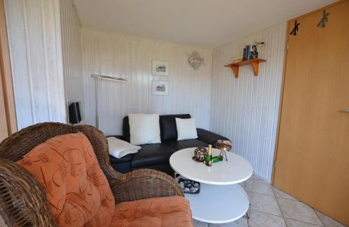 Ostseebad Ahrenshoop House | Oceanfront Bungalow in Ahrenshoop with Stellar Reviews