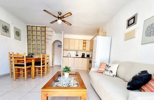 La Siesta House | bungalow overlooking the natural area