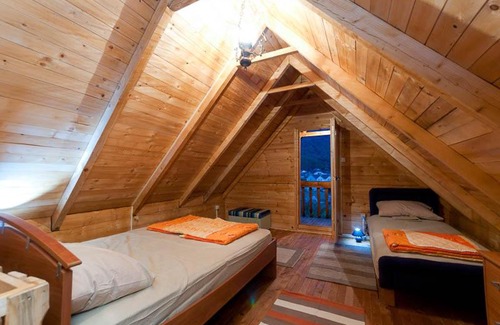 Zelenika Apartment | Pet-Friendly Bungalow Pero Orca with Ocean Views & Breakfast
