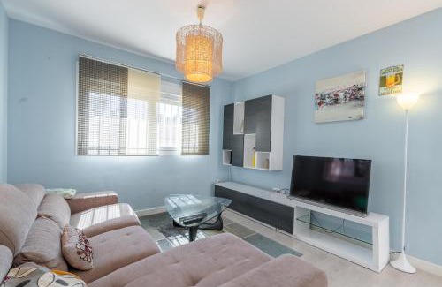 Polop House | Pet-Friendly Bungalow Polop: Great for Families & Raves!
