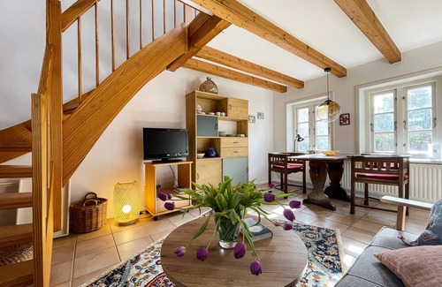Nebel House | Experience Oceanfront Bliss at Bungalow Sillo's Hüs 4